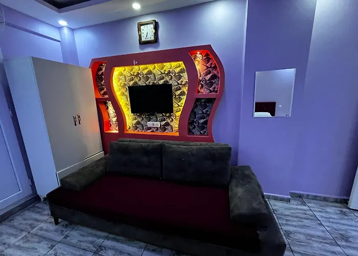 Grand Clover Suit Adana